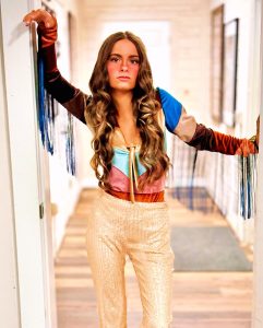 Read more about the article Macey Mac Cuts Out the Heartache in “Cut Out for Me”